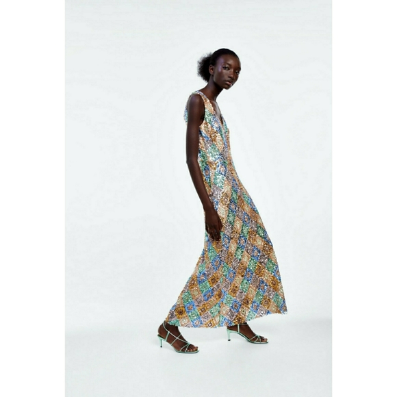 ZARA| LIMITED EDITION SEQUIN DRESS - Picture 4 of 17